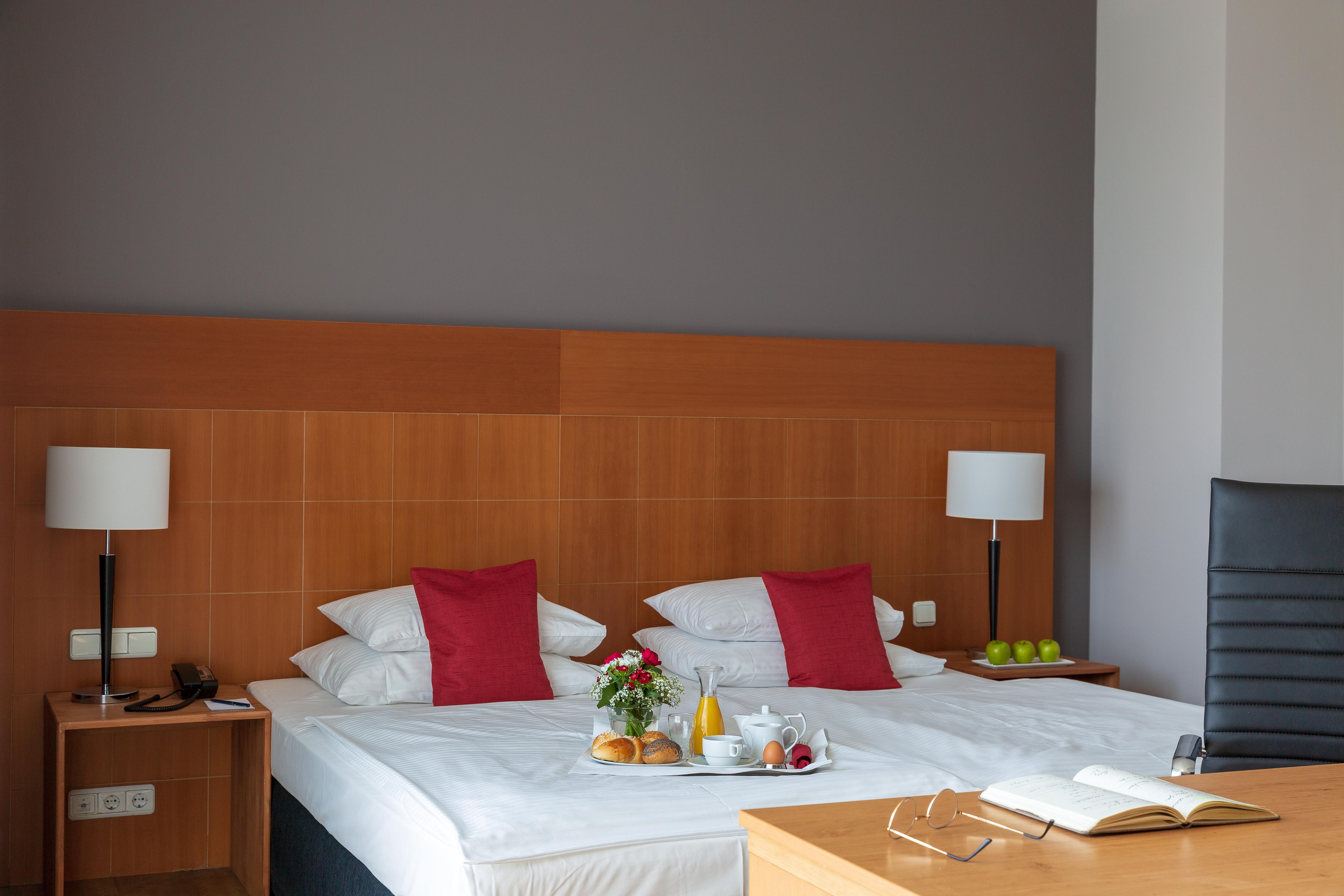 Hotel Plaza Premium Koeln Exterior foto