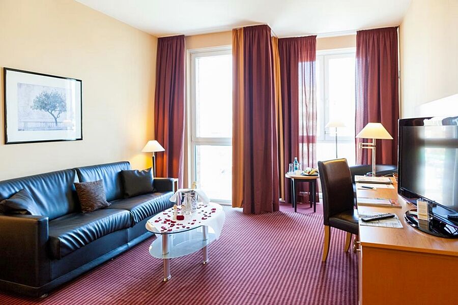 Hotel Plaza Premium Koeln Exterior foto